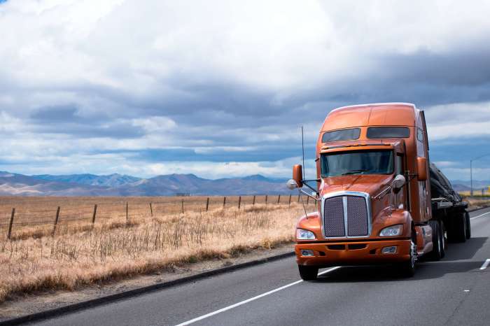 Commercial truck insurance